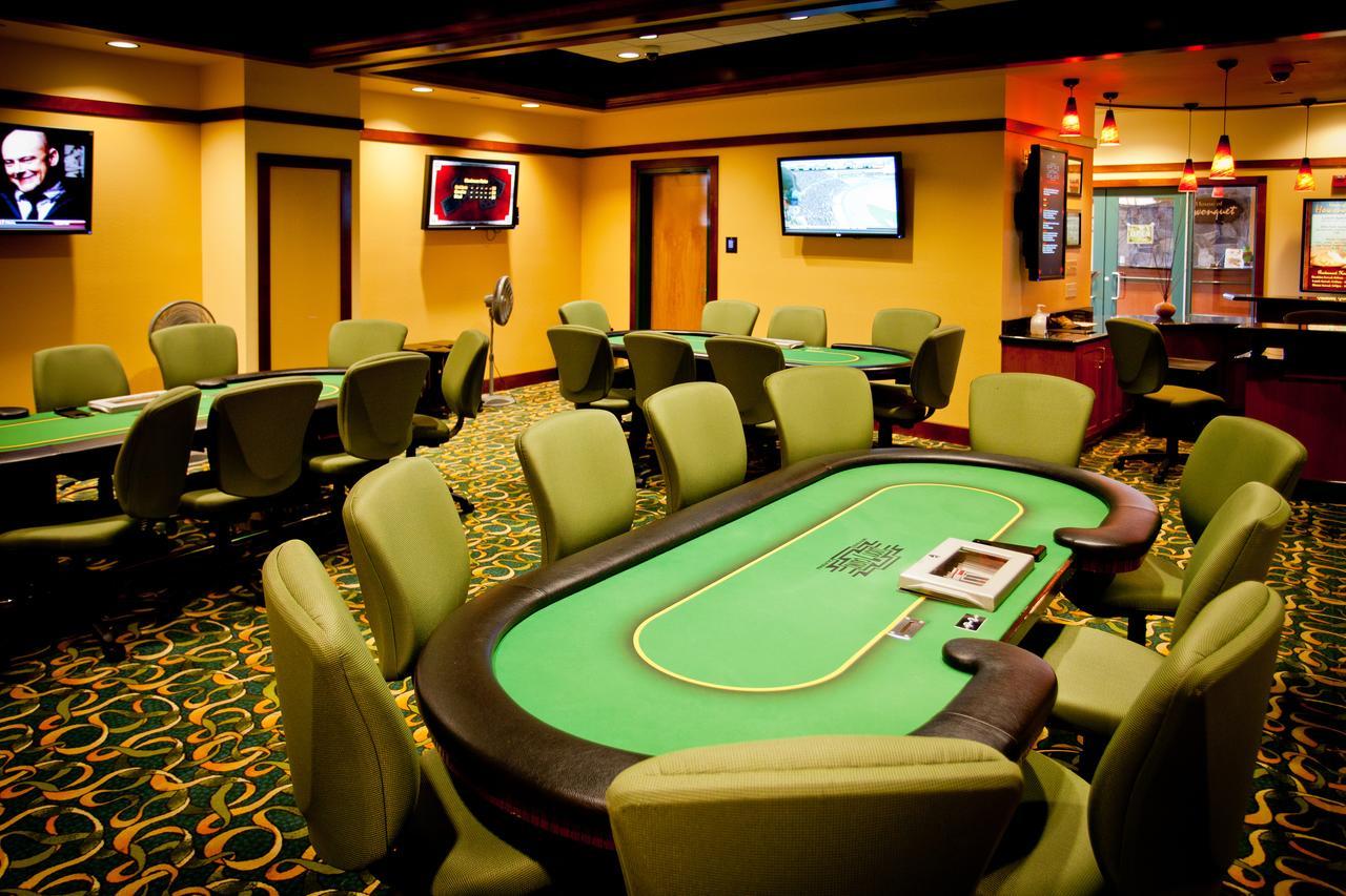 Smith River Lucky 7 Casino & Hotel מראה חיצוני תמונה